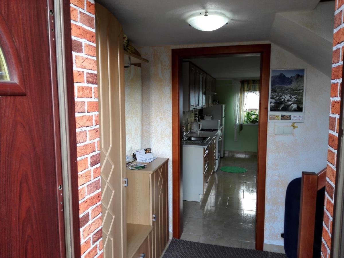 Apartman Slnecnica Lägenhet Poprad Exteriör bild